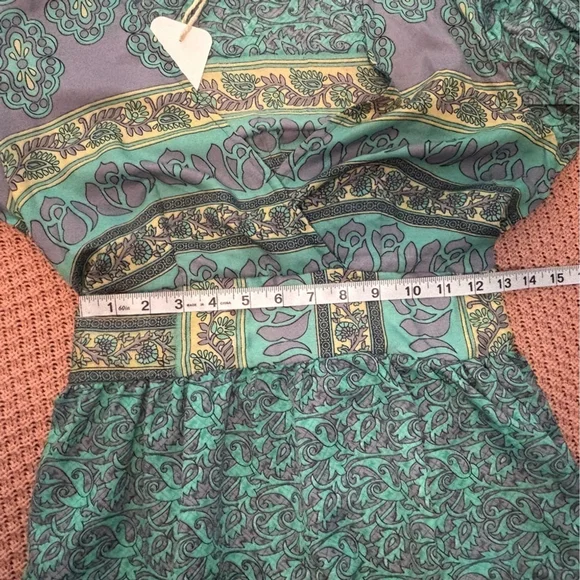 NWT Silk Boho Tiered Wrap Dress By Guru Sz Medium / Large - Picture 13 of 14